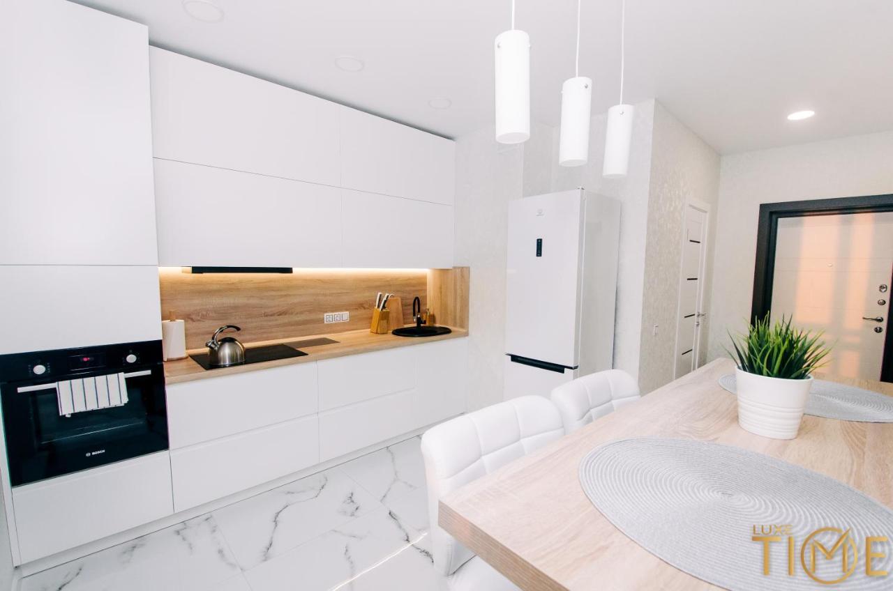 Bright Apartment 9Th Floor Lxt By Гродно Екстериор снимка