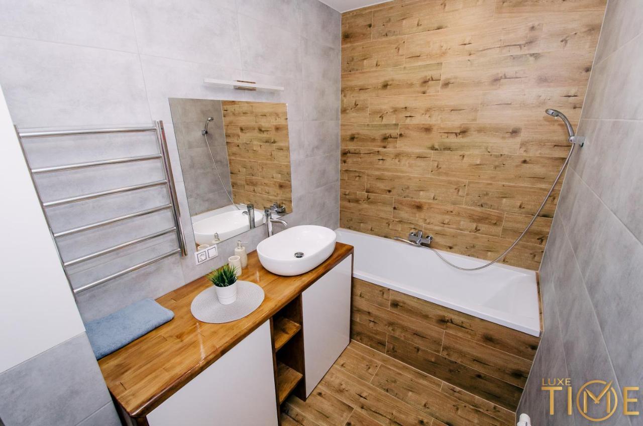 Bright Apartment 9Th Floor Lxt By Гродно Екстериор снимка