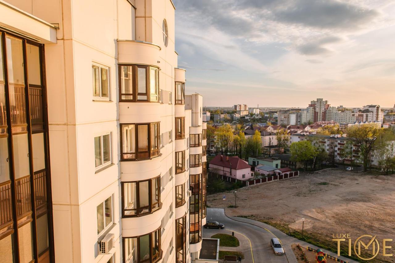 Bright Apartment 9Th Floor Lxt By Гродно Екстериор снимка