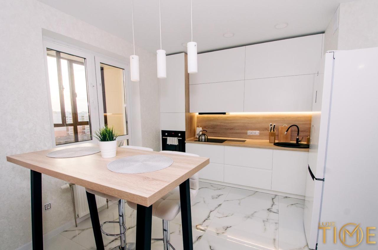 Bright Apartment 9Th Floor Lxt By Гродно Екстериор снимка